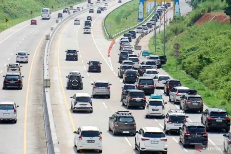 Ditjen Hubdat Kemenhub Perkuat Sinergi untuk Keselamatan Transportasi Jalan Jelang Angkutan Lebaran 2025