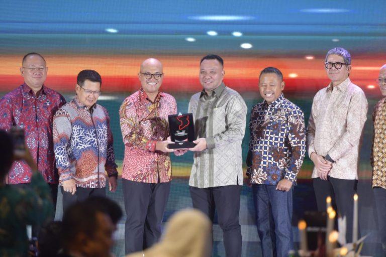 8087Kemenpora-Apresiasi-Dukungan-ITDC-Yang-Sukses-Gelar-Event-Kelas-Dunia
